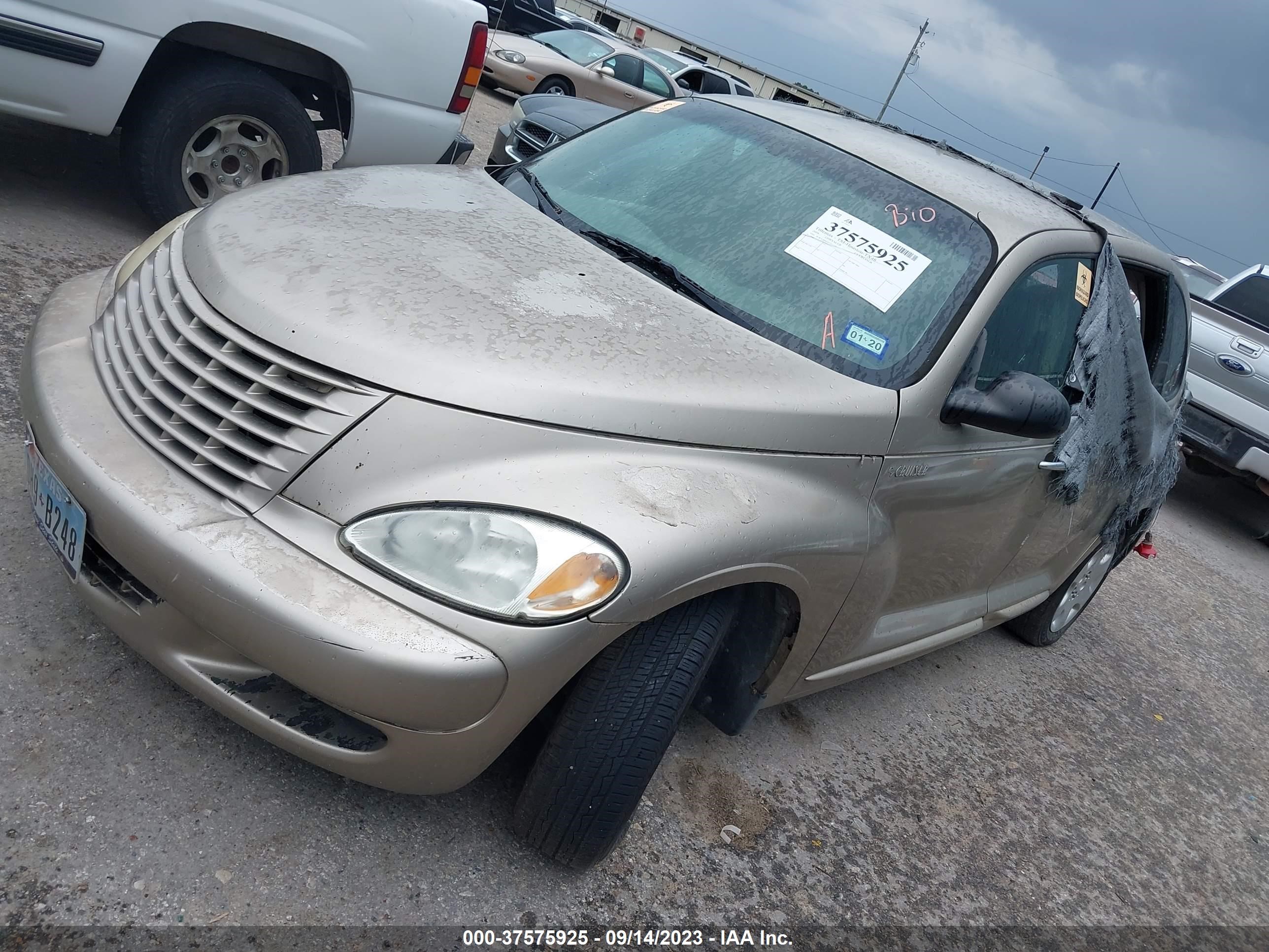 Photo 1 VIN: 3C4FY48B44T261639 - CHRYSLER PT CRUISER 