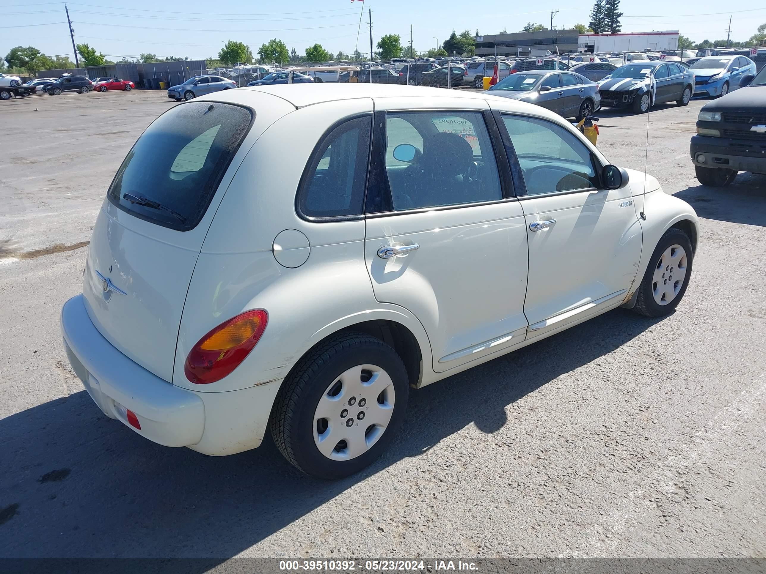 Photo 3 VIN: 3C4FY48B54T264050 - CHRYSLER PT CRUISER 