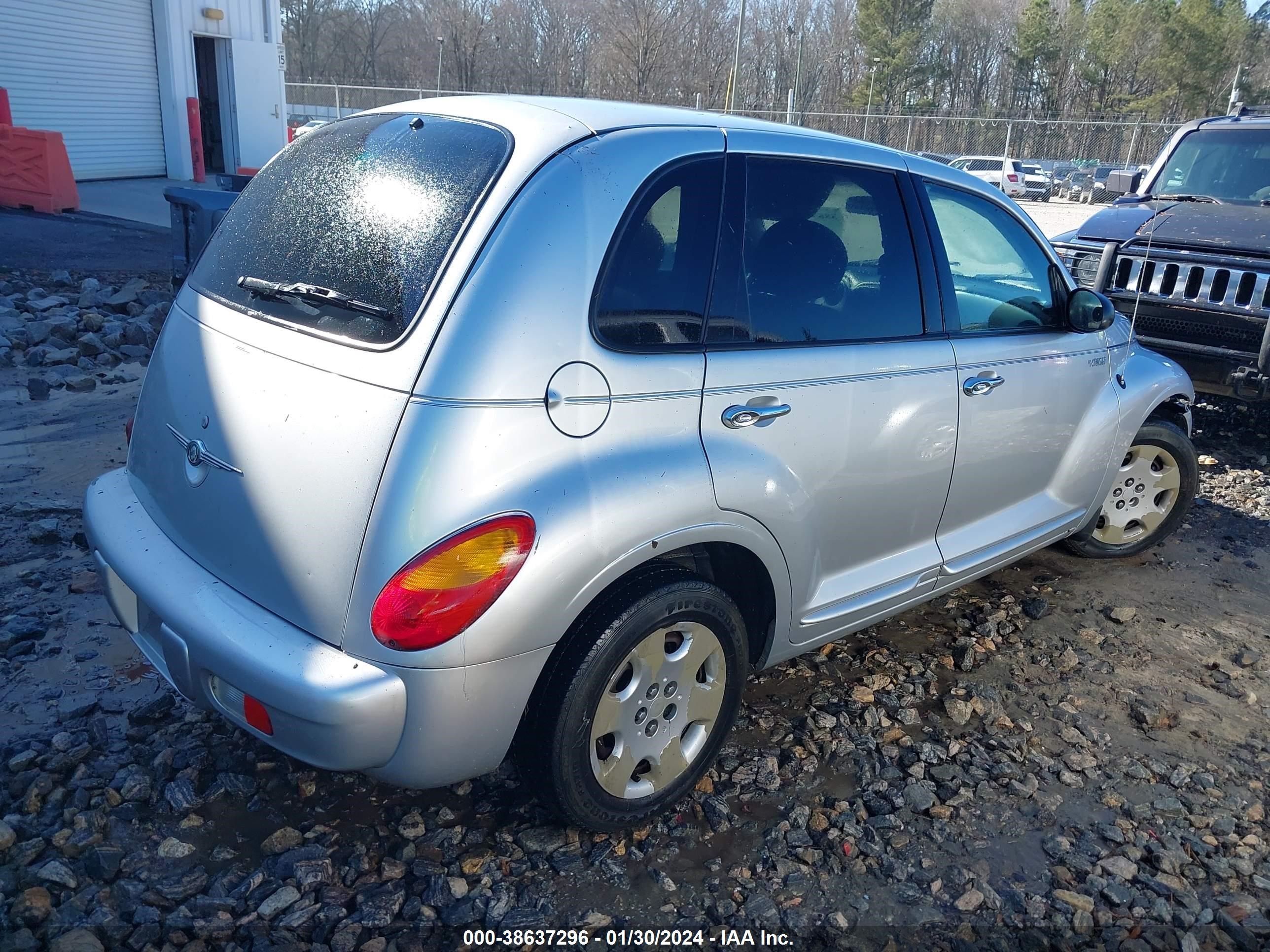 Photo 3 VIN: 3C4FY48B64T280502 - CHRYSLER PT CRUISER 