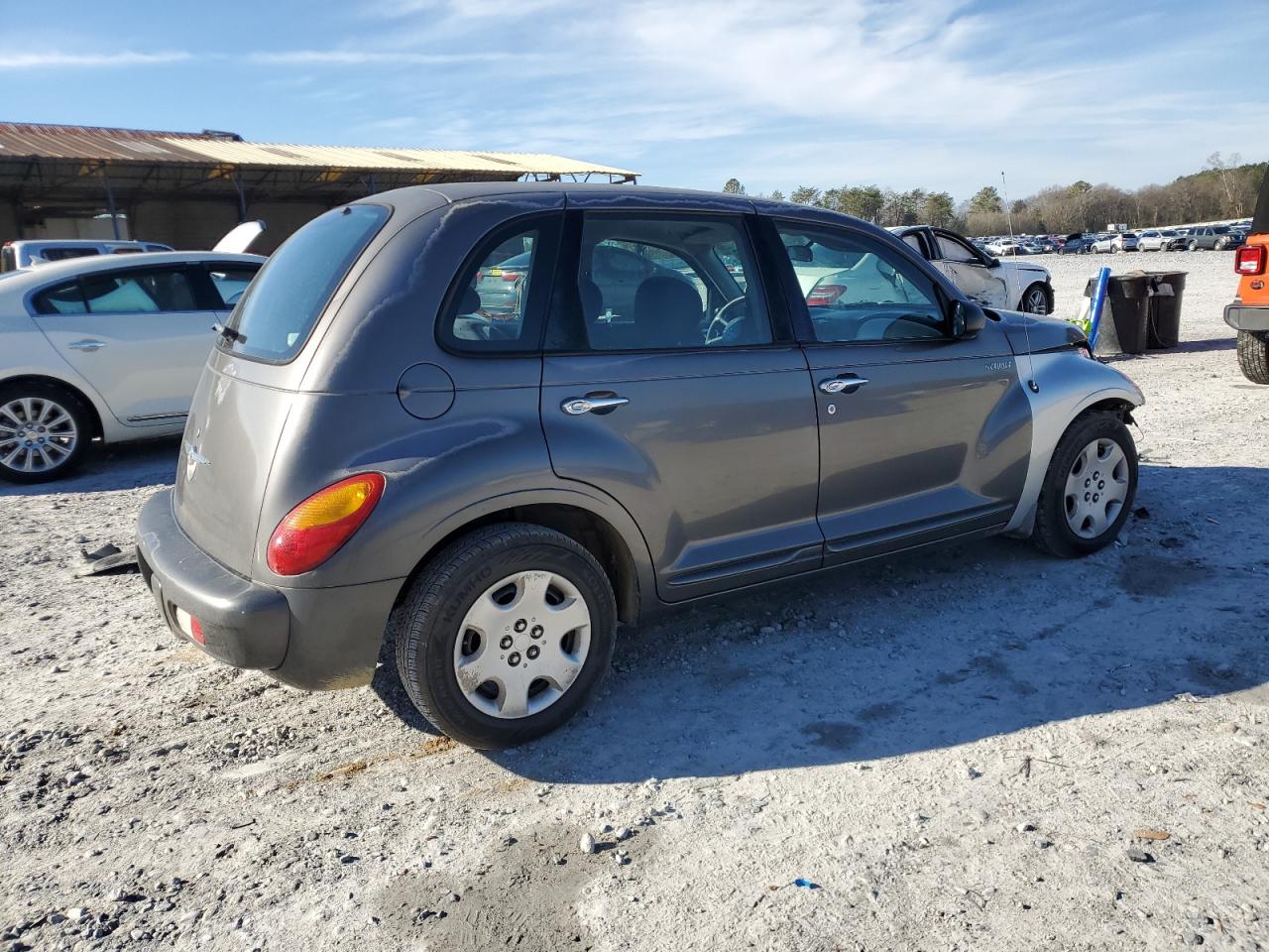 Photo 2 VIN: 3C4FY48B64T364285 - CHRYSLER PT CRUISER 