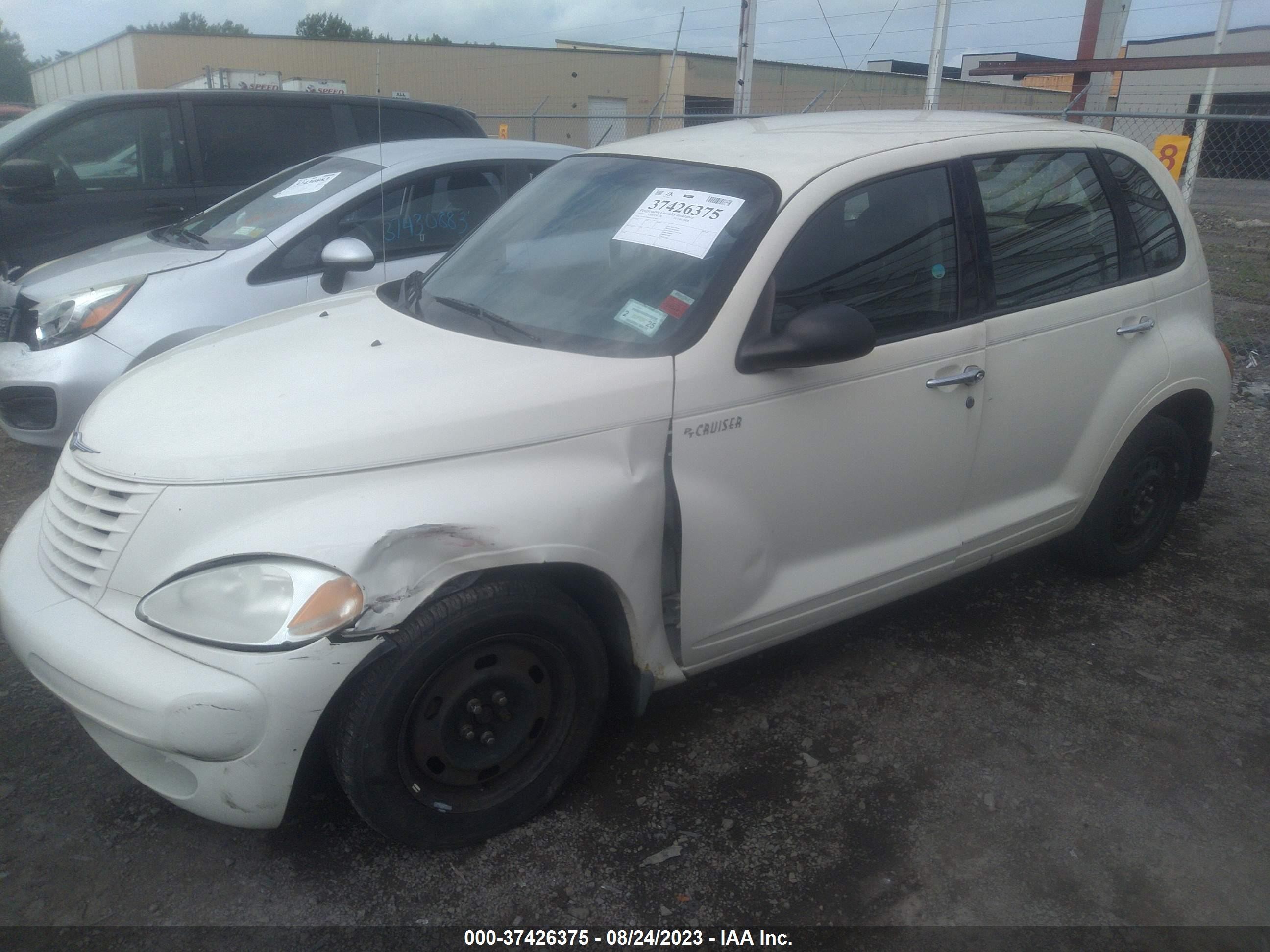 Photo 1 VIN: 3C4FY48B65T553469 - CHRYSLER PT CRUISER 