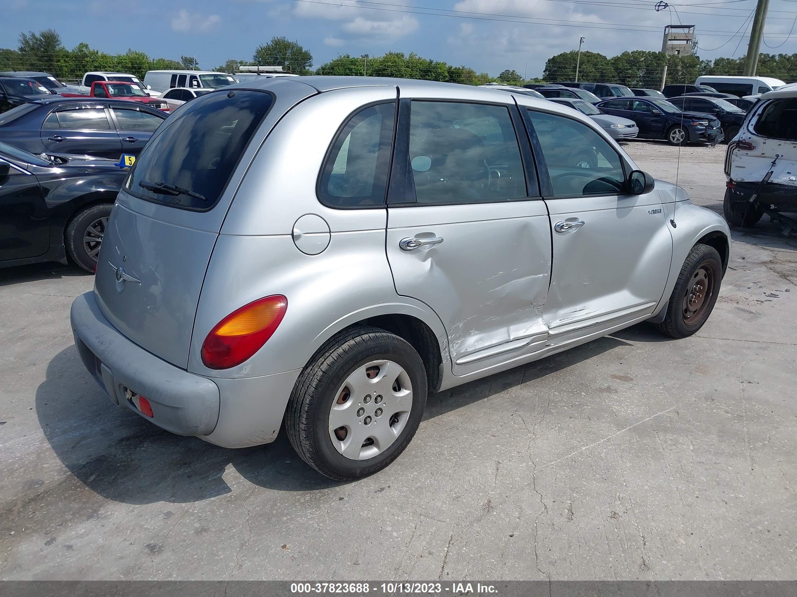 Photo 3 VIN: 3C4FY48B73T549959 - CHRYSLER PT CRUISER 