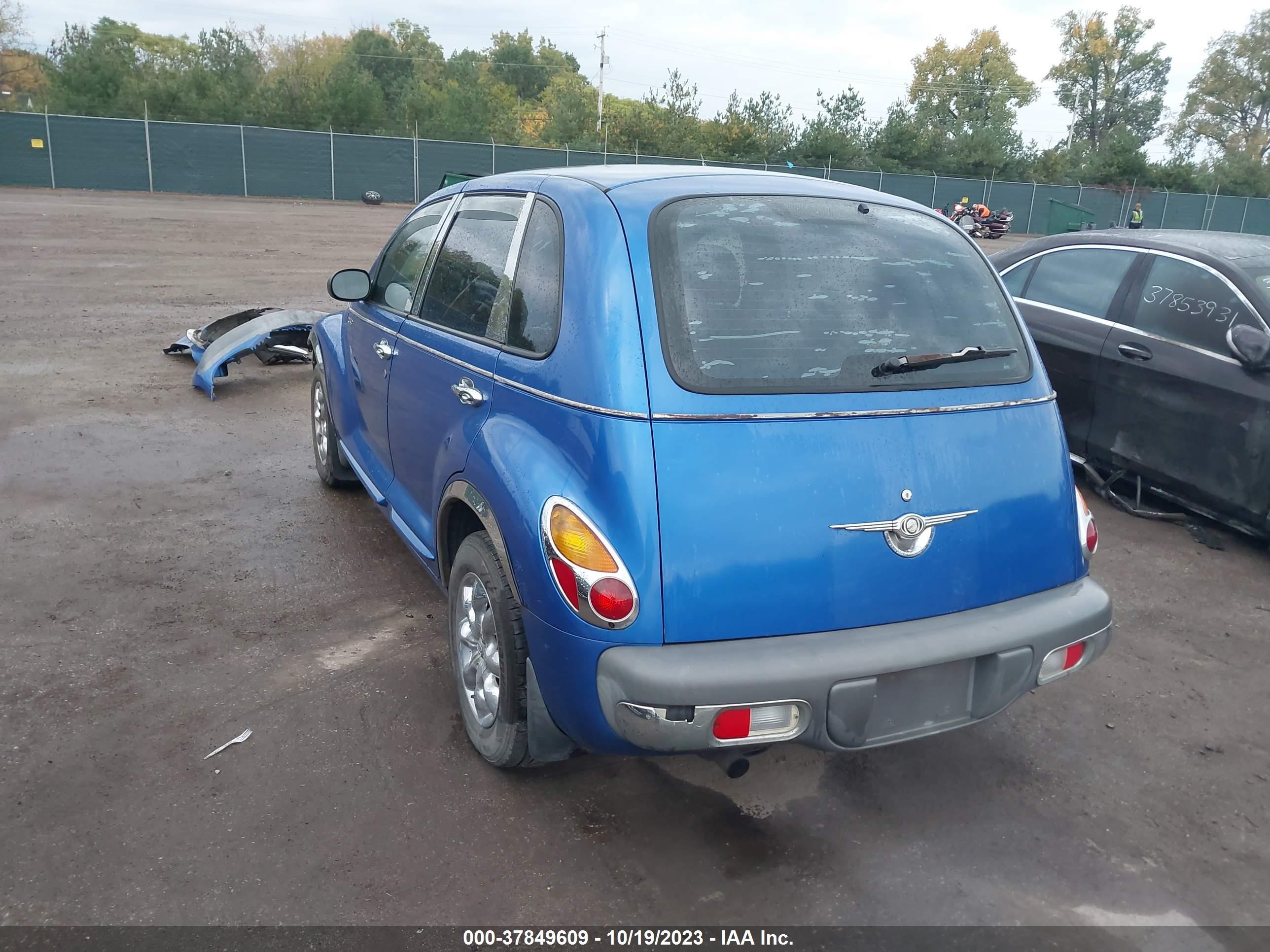 Photo 2 VIN: 3C4FY48B73T595923 - CHRYSLER PT CRUISER 