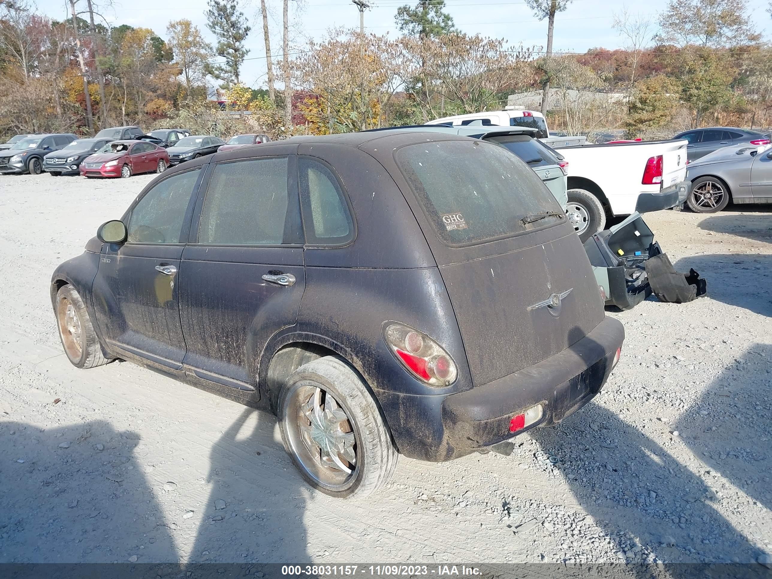 Photo 2 VIN: 3C4FY48B92T303722 - CHRYSLER PT CRUISER 