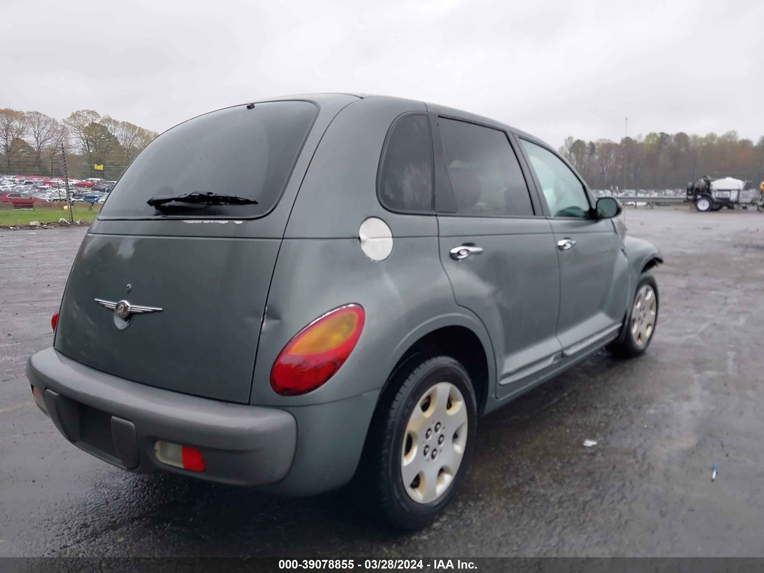 Photo 3 VIN: 3C4FY48BX3T563984 - CHRYSLER PT CRUISER 