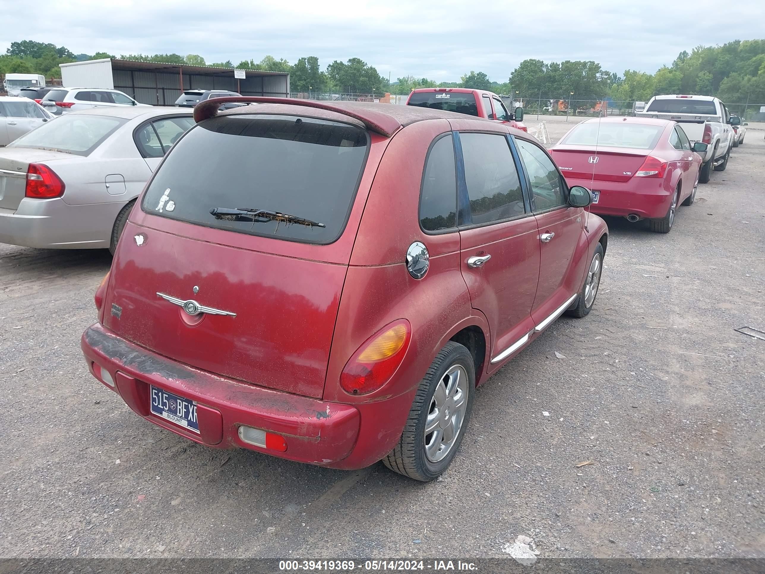 Photo 3 VIN: 3C4FY58B34T355954 - CHRYSLER PT CRUISER 