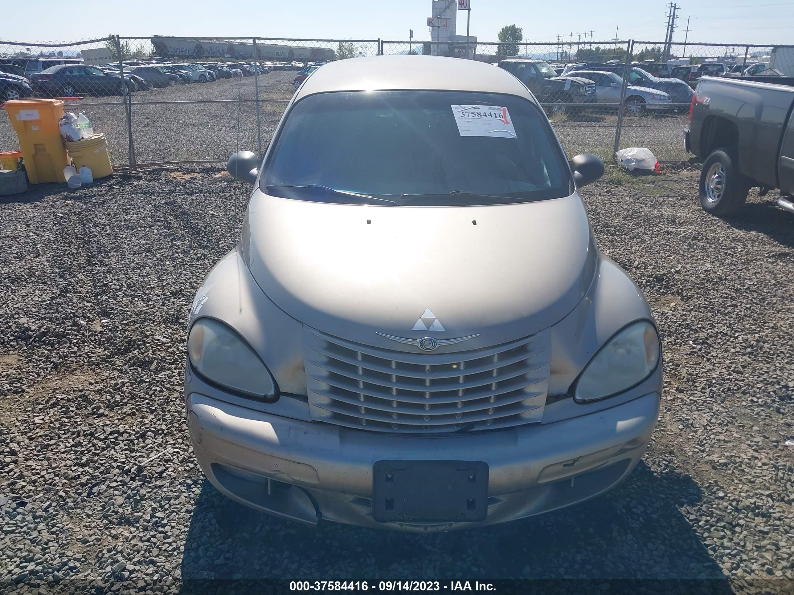 Photo 12 VIN: 3C4FY58B34T365402 - CHRYSLER PT CRUISER 