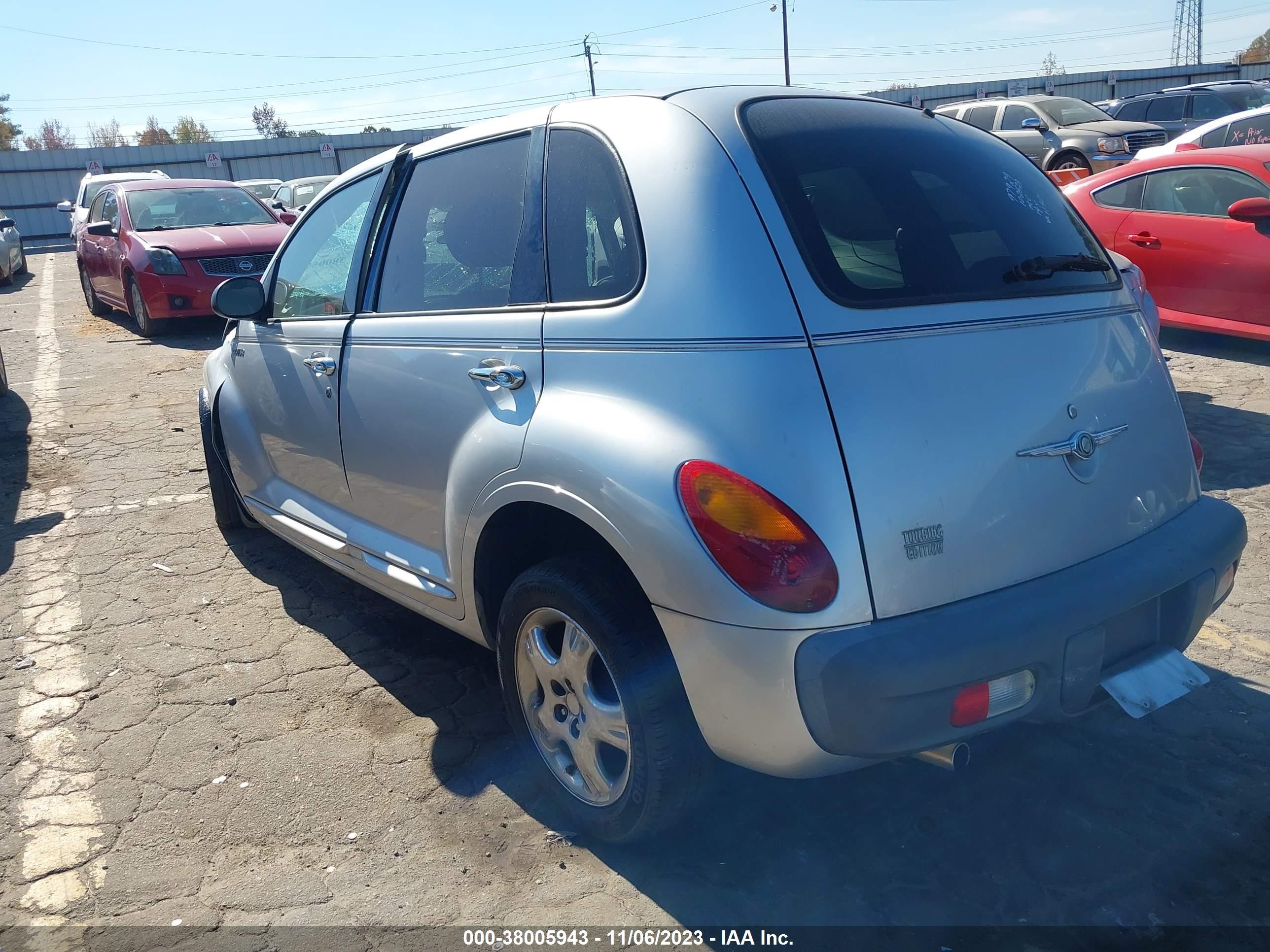 Photo 2 VIN: 3C4FY58B62T251150 - CHRYSLER PT CRUISER 