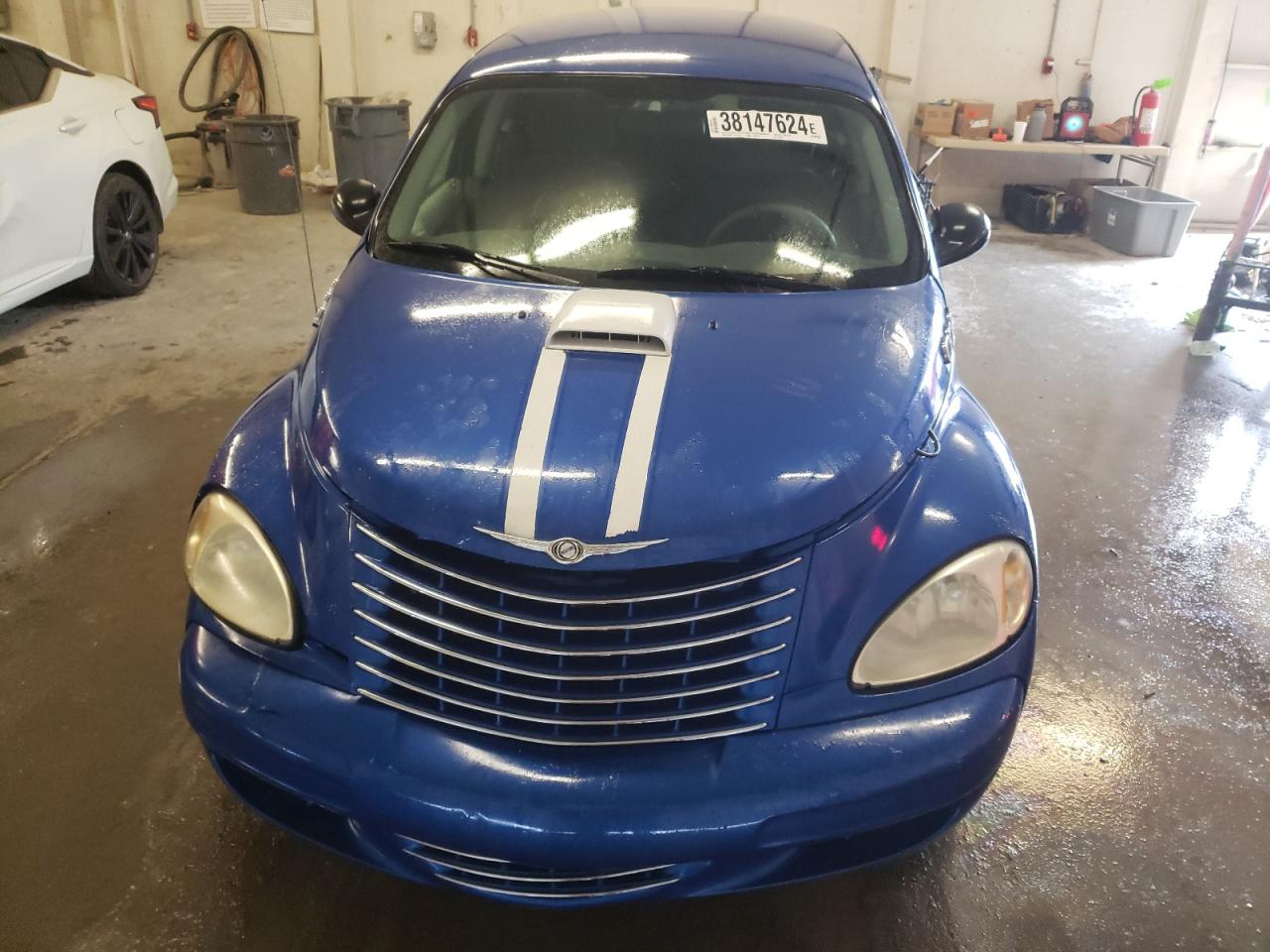 Photo 4 VIN: 3C4FY58B63T622003 - CHRYSLER PT CRUISER 