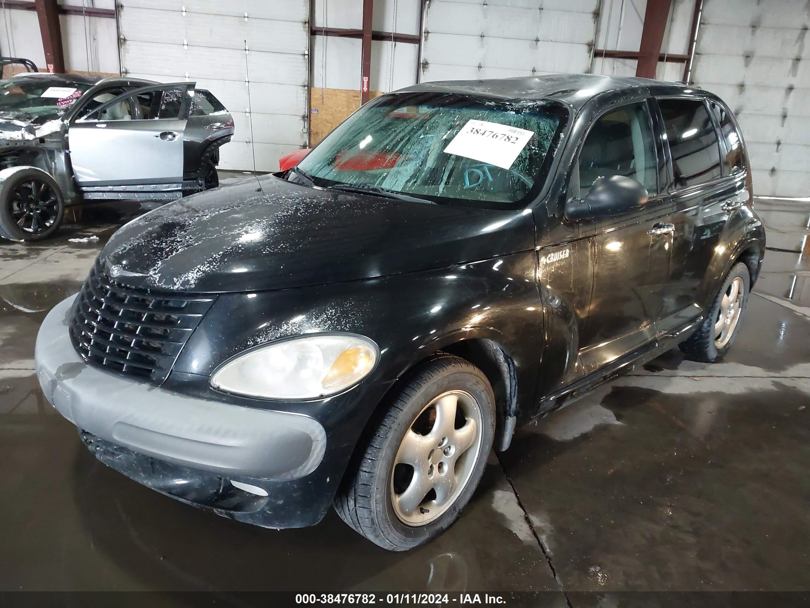 Photo 1 VIN: 3C4FY58B72T369871 - CHRYSLER PT CRUISER 