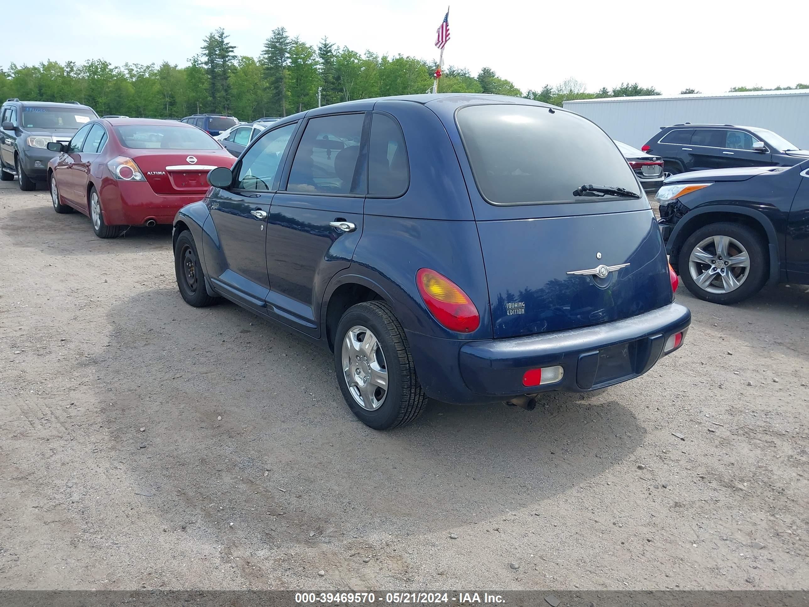 Photo 2 VIN: 3C4FY58B75T527520 - CHRYSLER PT CRUISER 