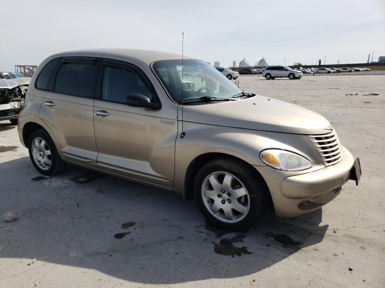 Photo 3 VIN: 3C4FY58BX3T503242 - CHRYSLER PT CRUISER 