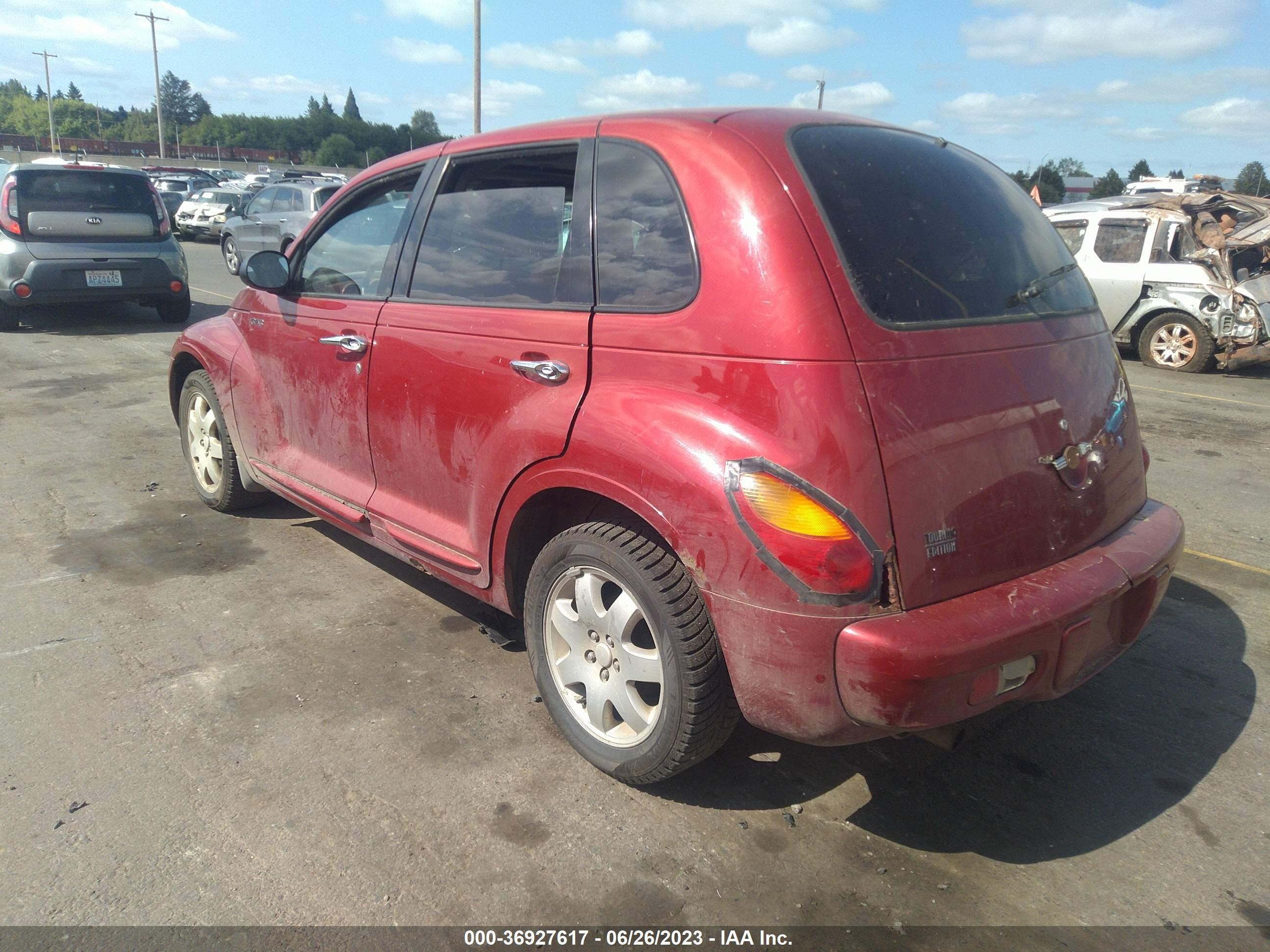 Photo 2 VIN: 3C4FY58BX4T241241 - CHRYSLER PT CRUISER 