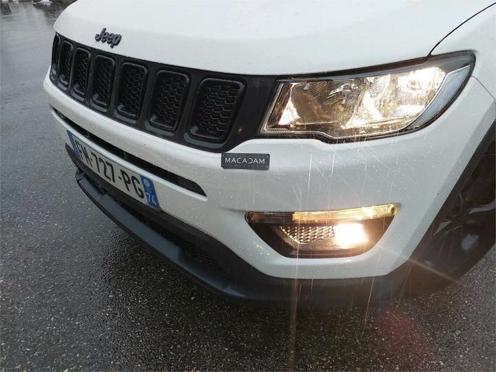 Photo 15 VIN: 3C4NJC8S8KT692078 - JEEP COMPASS 