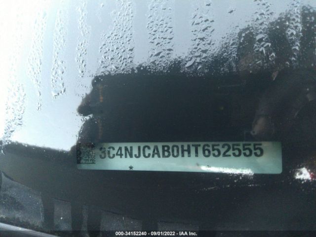 Photo 8 VIN: 3C4NJCAB0HT652555 - JEEP COMPASS 