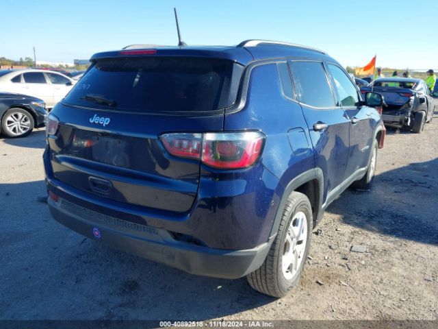 Photo 3 VIN: 3C4NJCAB0JT286487 - JEEP COMPASS 