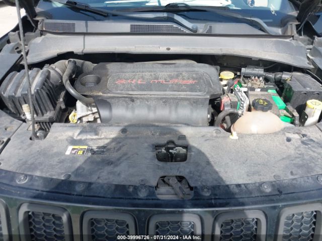 Photo 9 VIN: 3C4NJCAB0JT339480 - JEEP COMPASS 