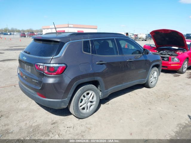 Photo 3 VIN: 3C4NJCAB0KT613116 - JEEP COMPASS 