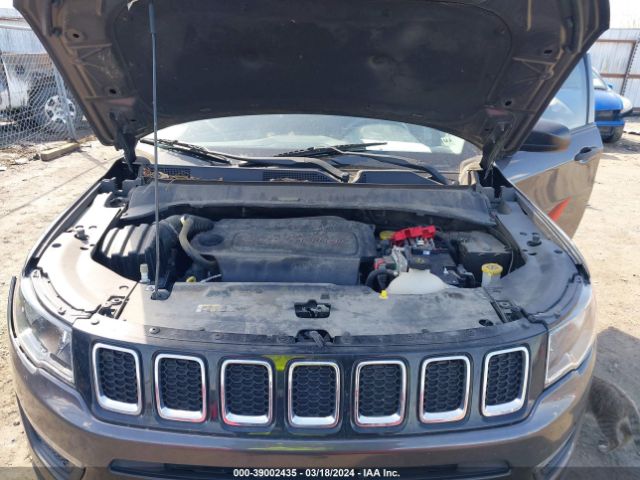 Photo 9 VIN: 3C4NJCAB0KT613116 - JEEP COMPASS 