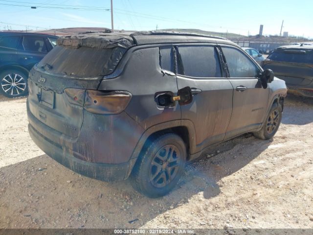 Photo 3 VIN: 3C4NJCAB0LT169785 - JEEP COMPASS 