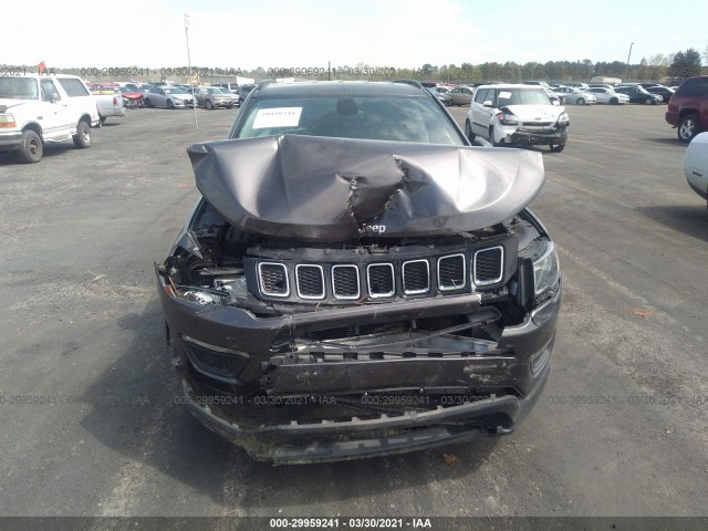 Photo 5 VIN: 3C4NJCAB1JT255197 - JEEP COMPASS 