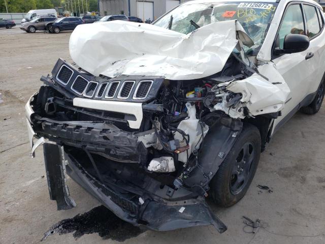 Photo 8 VIN: 3C4NJCAB1JT267494 - JEEP COMPASS SP 