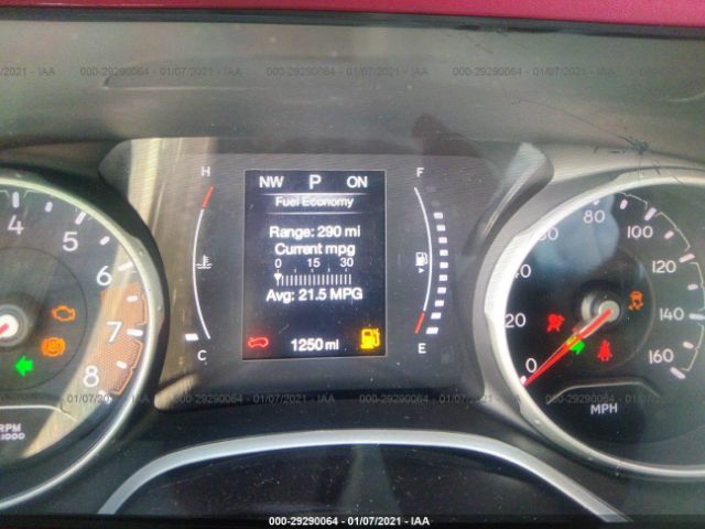 Photo 6 VIN: 3C4NJCAB1KT743566 - JEEP COMPASS 