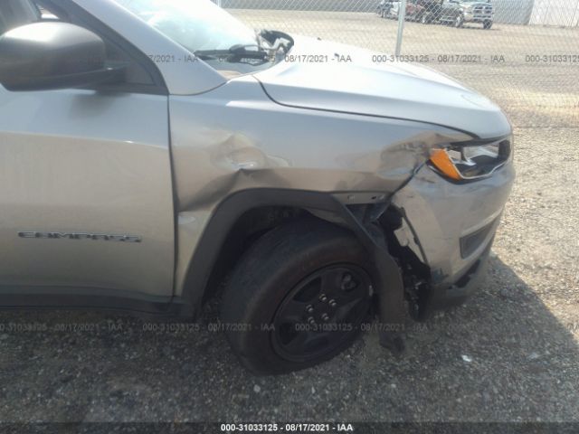 Photo 5 VIN: 3C4NJCAB1KT782335 - JEEP COMPASS 