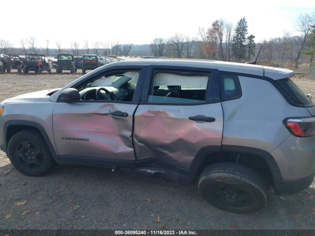 Photo 5 VIN: 3C4NJCAB1MT580355 - JEEP COMPASS 