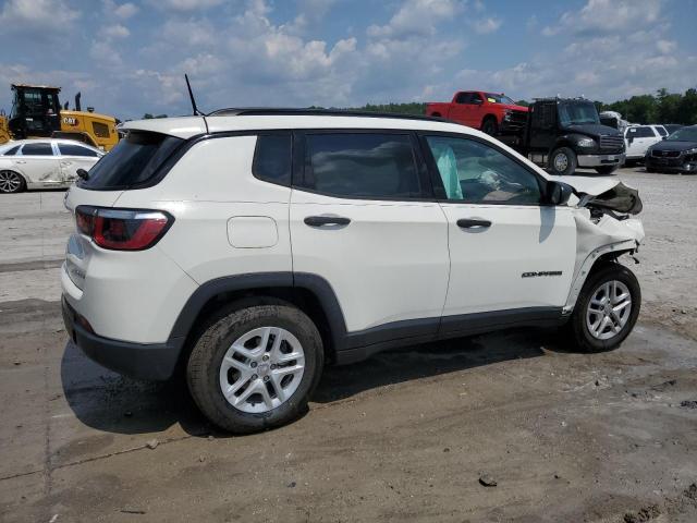 Photo 2 VIN: 3C4NJCAB2JT137837 - JEEP COMPASS 