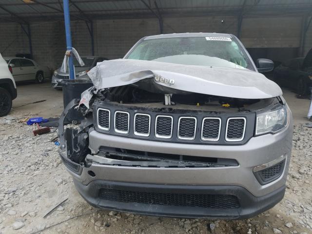 Photo 8 VIN: 3C4NJCAB2JT215078 - JEEP COMPASS 