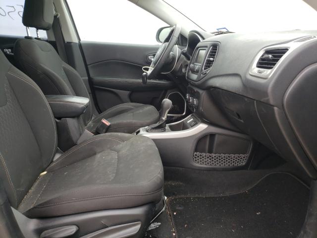 Photo 4 VIN: 3C4NJCAB2JT263227 - JEEP COMPASS SP 