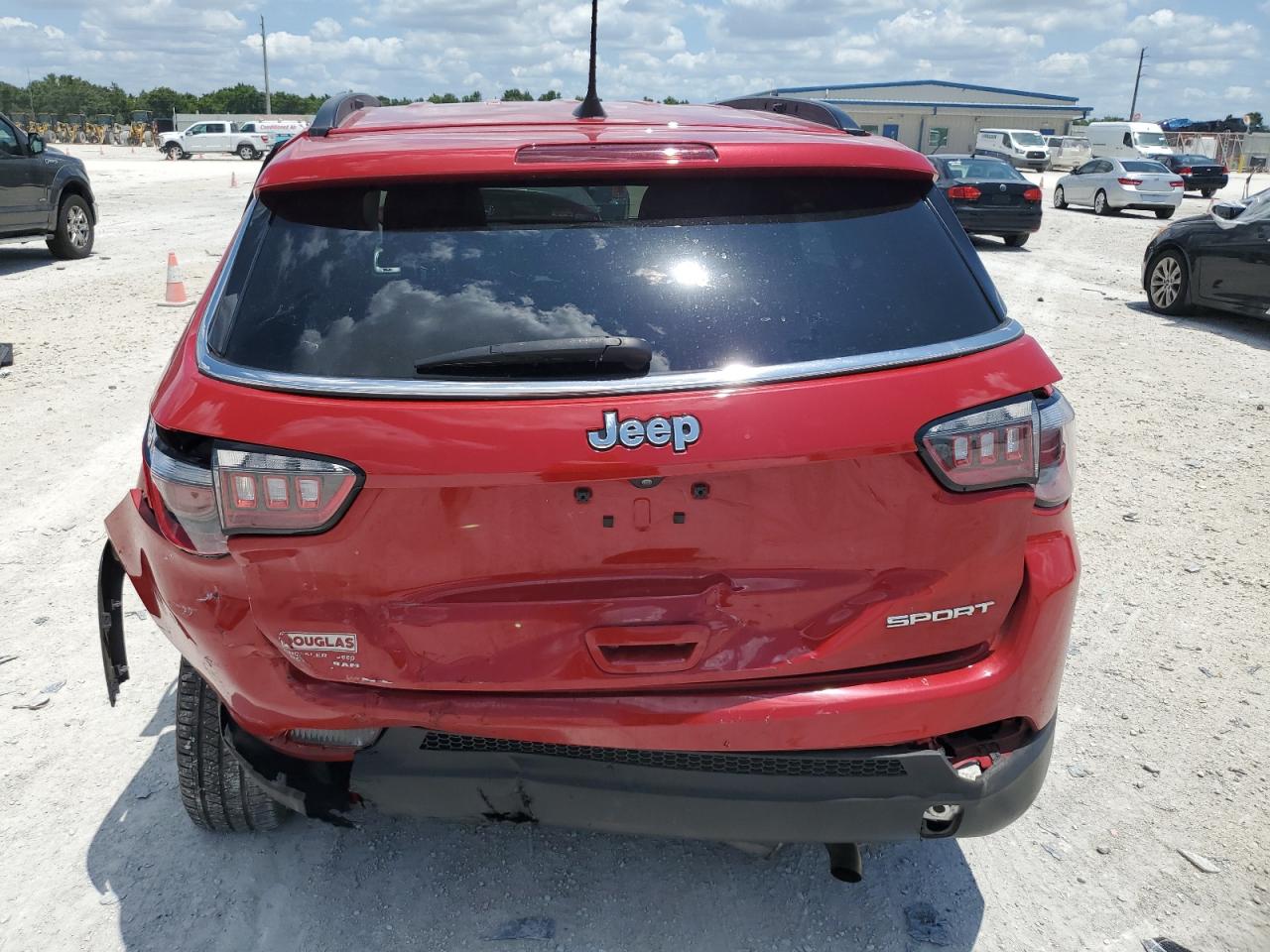 Photo 5 VIN: 3C4NJCAB2LT169593 - JEEP COMPASS 