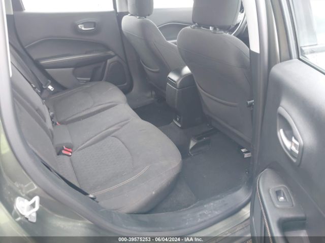 Photo 7 VIN: 3C4NJCAB3HT672606 - JEEP COMPASS 