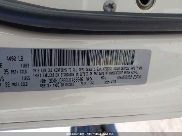 Photo 8 VIN: 3C4NJCAB3JT488546 - JEEP COMPASS 