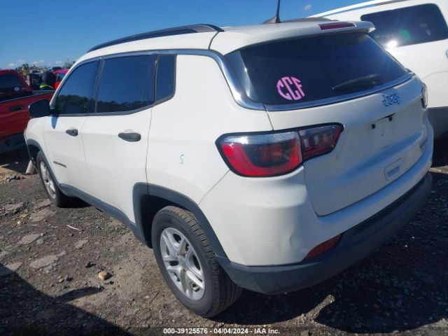 Photo 2 VIN: 3C4NJCAB3KT614146 - JEEP COMPASS 