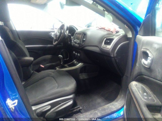 Photo 4 VIN: 3C4NJCAB4JT461386 - JEEP COMPASS 