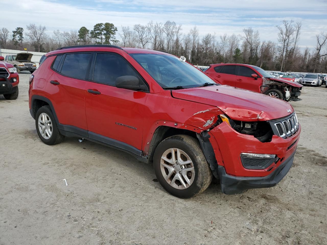 Photo 3 VIN: 3C4NJCAB5JT204351 - JEEP COMPASS 