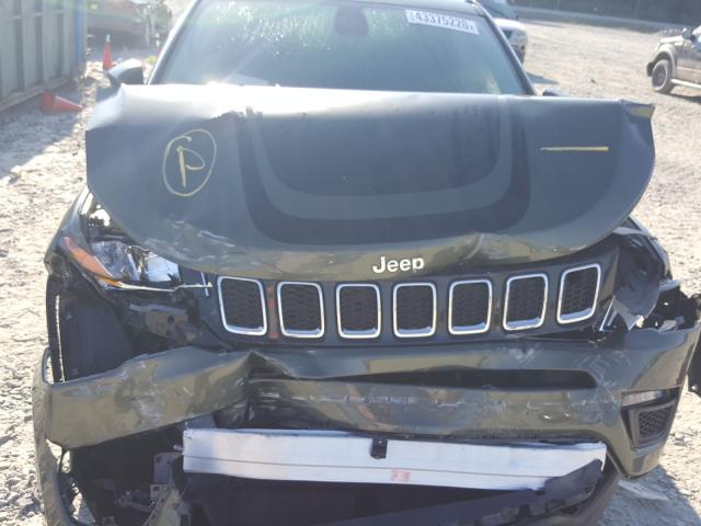 Photo 8 VIN: 3C4NJCAB5JT226687 - JEEP COMPASS 