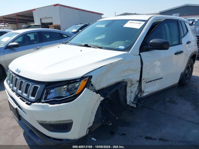 Photo 5 VIN: 3C4NJCAB5JT271628 - JEEP COMPASS 