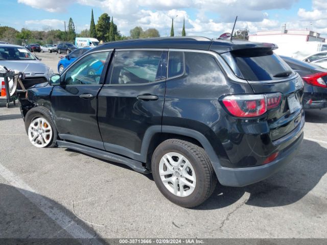 Photo 2 VIN: 3C4NJCAB5KT616321 - JEEP COMPASS 