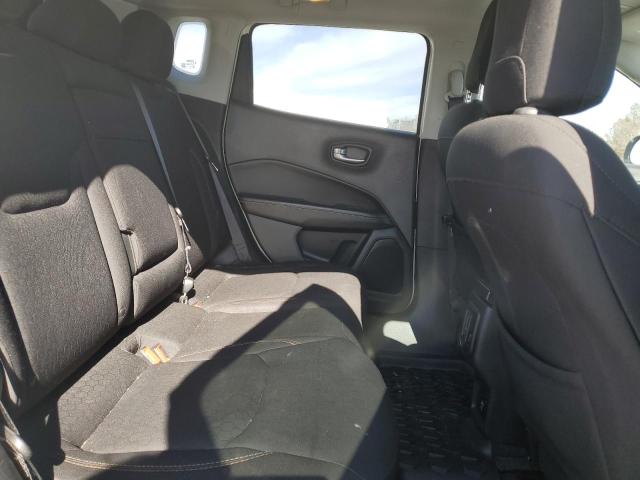 Photo 10 VIN: 3C4NJCAB6JT140627 - JEEP COMPASS 