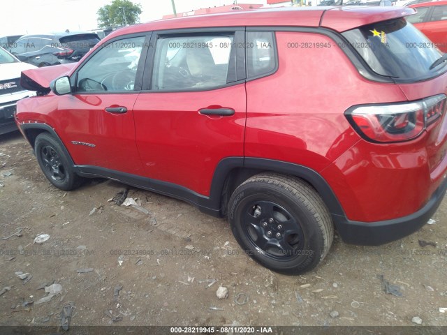 Photo 2 VIN: 3C4NJCAB6JT267488 - JEEP COMPASS 