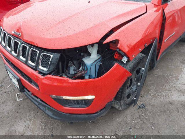 Photo 5 VIN: 3C4NJCAB6KT676589 - JEEP COMPASS 