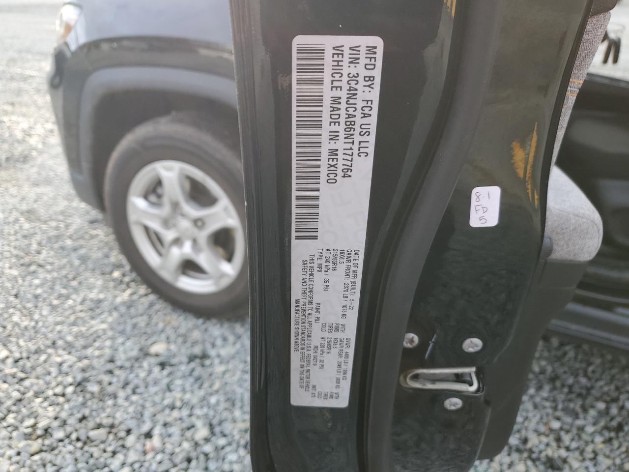 Photo 11 VIN: 3C4NJCAB6NT177764 - JEEP COMPASS 