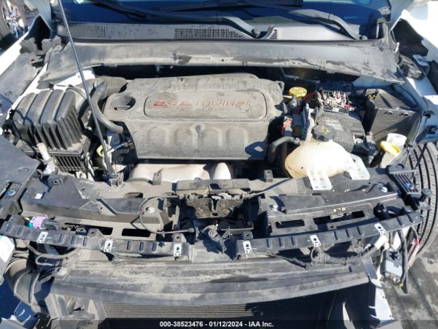 Photo 9 VIN: 3C4NJCAB7HT668462 - JEEP NEW COMPASS 