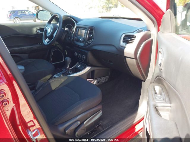 Photo 4 VIN: 3C4NJCAB7HT669711 - JEEP COMPASS 