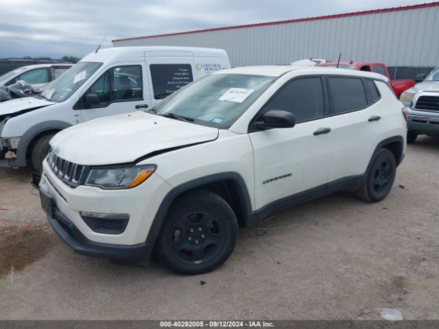 Photo 1 VIN: 3C4NJCAB7JT318819 - JEEP COMPASS 