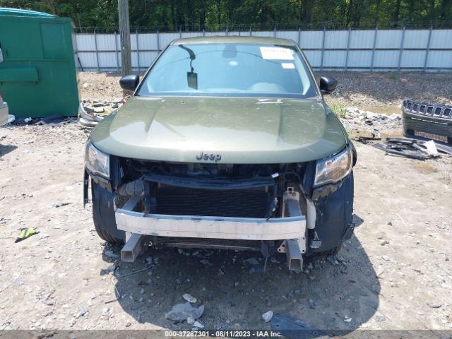 Photo 5 VIN: 3C4NJCAB7JT376302 - JEEP COMPASS 