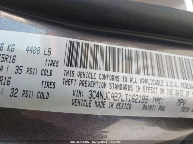 Photo 8 VIN: 3C4NJCAB7LT162199 - JEEP COMPASS 